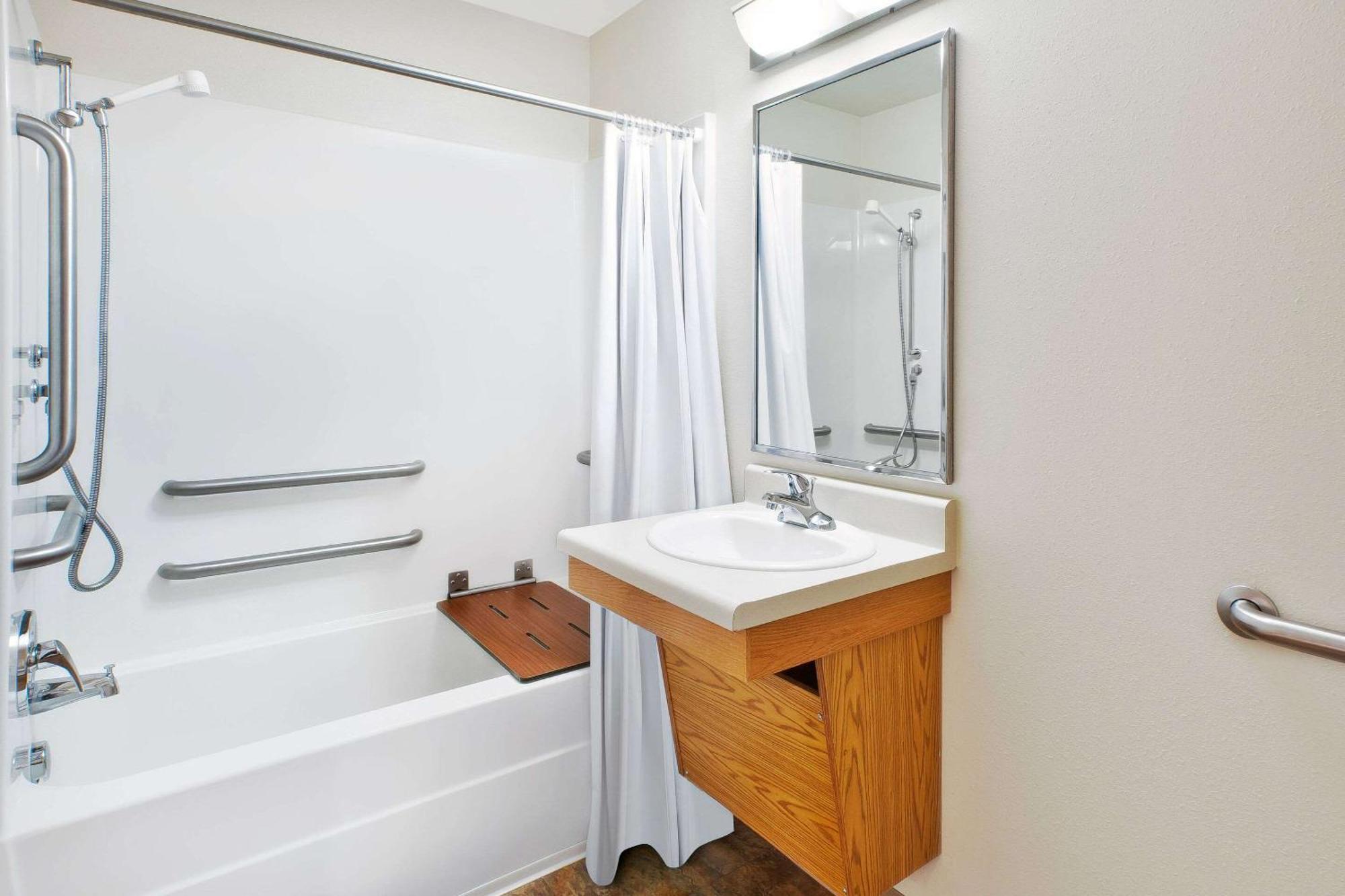 Woodspring Suites St Louis St Charles 圣查尔斯 外观 照片